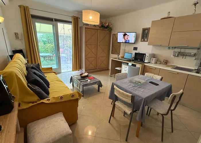 Le Jardin By Connexion * カンヌ